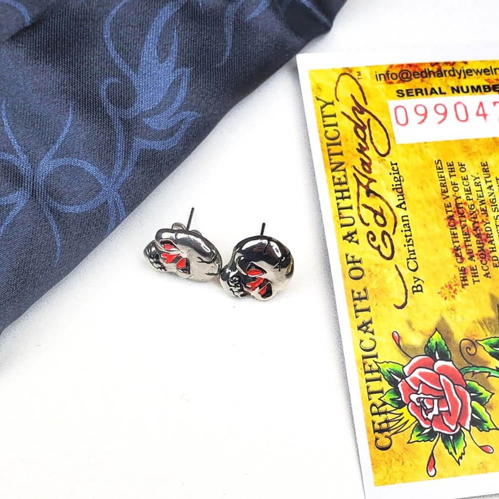 ED HARDY VINTAGE Style Earrings /Stud Earrings / Hard Rock Accessories - Picture 4 of 8